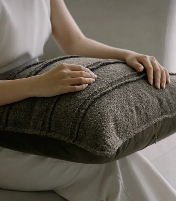 Classic Pillow Set