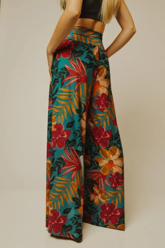 Fluity Luxe Palazzo Pants - AWAKEA