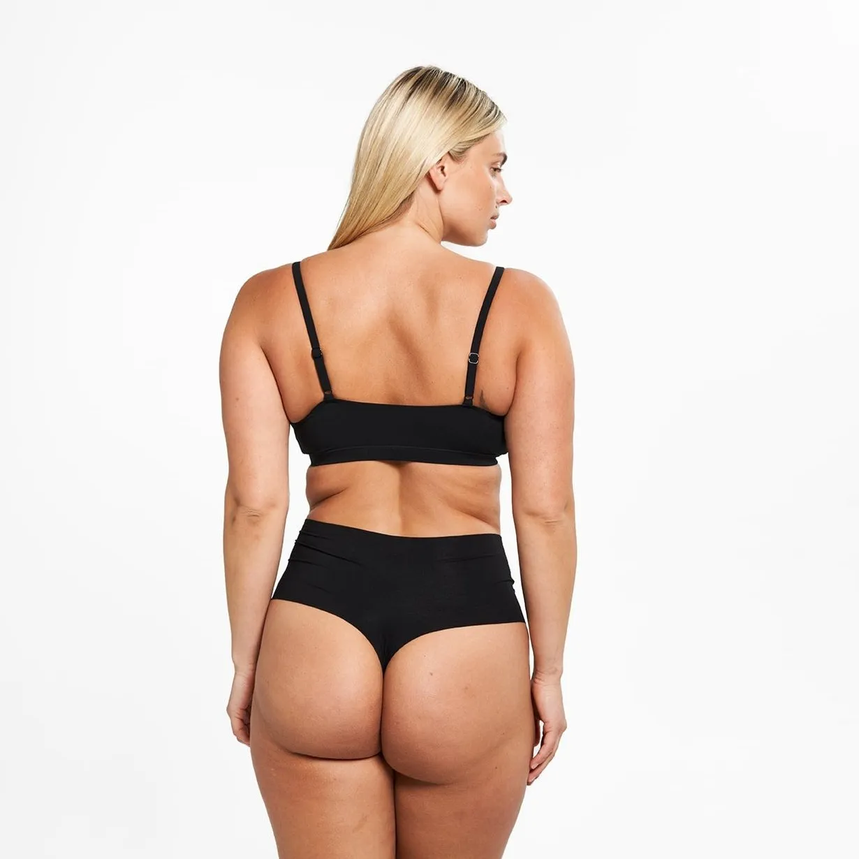 High-Rise Thong - Seamless Eco 2.0 - Black
