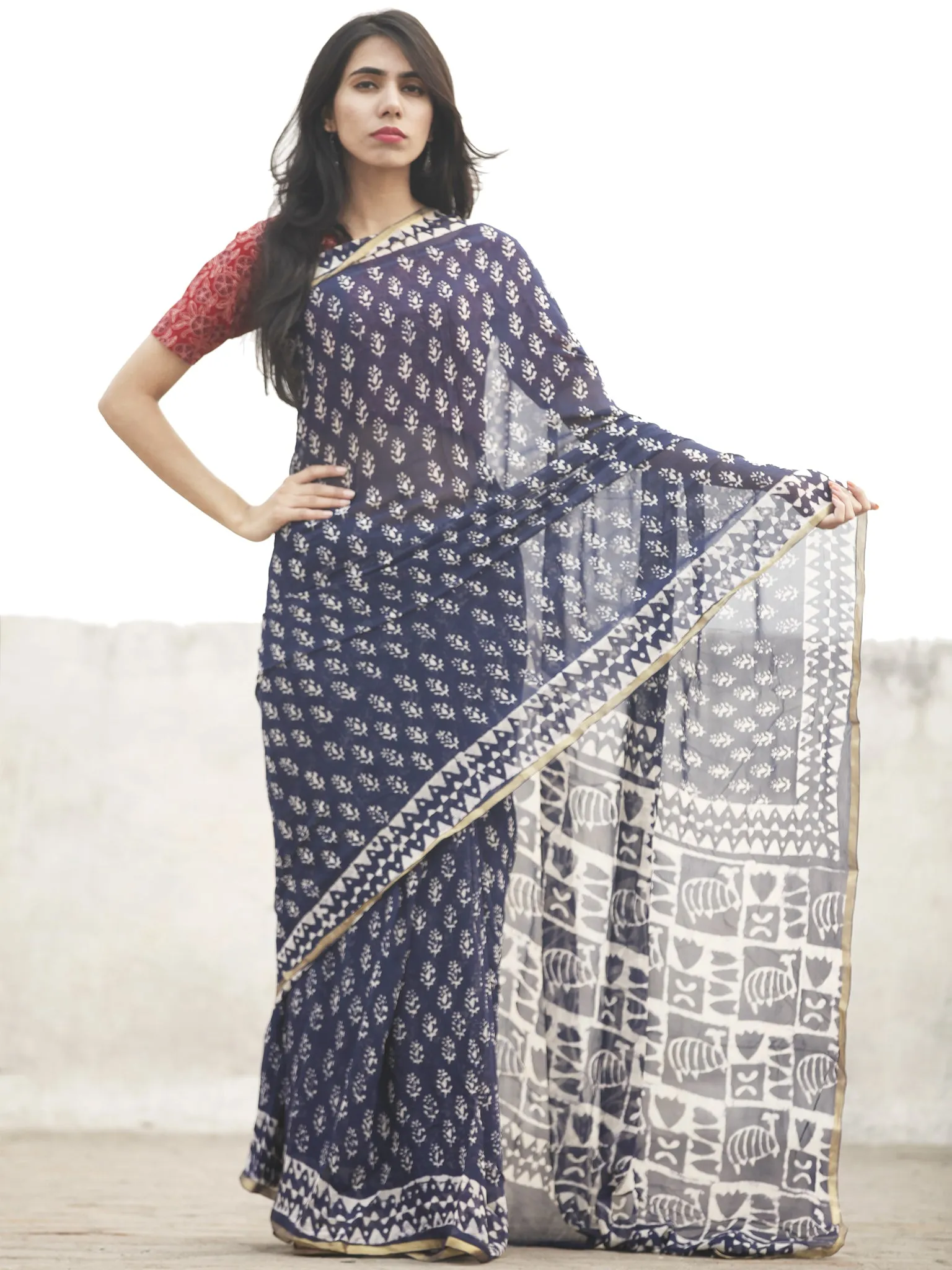 Navy Blue white Hand Block Printed Chiffon Saree With Zari Border - S031702607