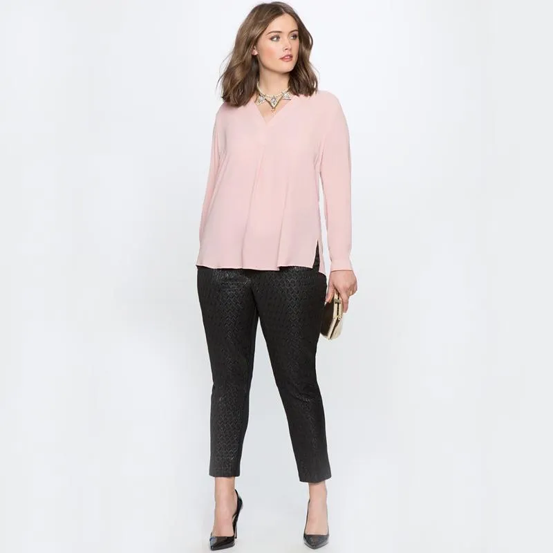 Plus Size - Beautiful Women slimming Chiffon Blouse (US 14-26W)