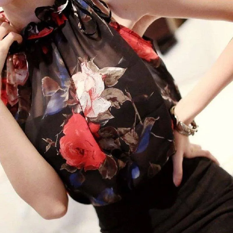 Plus Size - Rose Print Sleeveless Halter Necks (US 14-22)