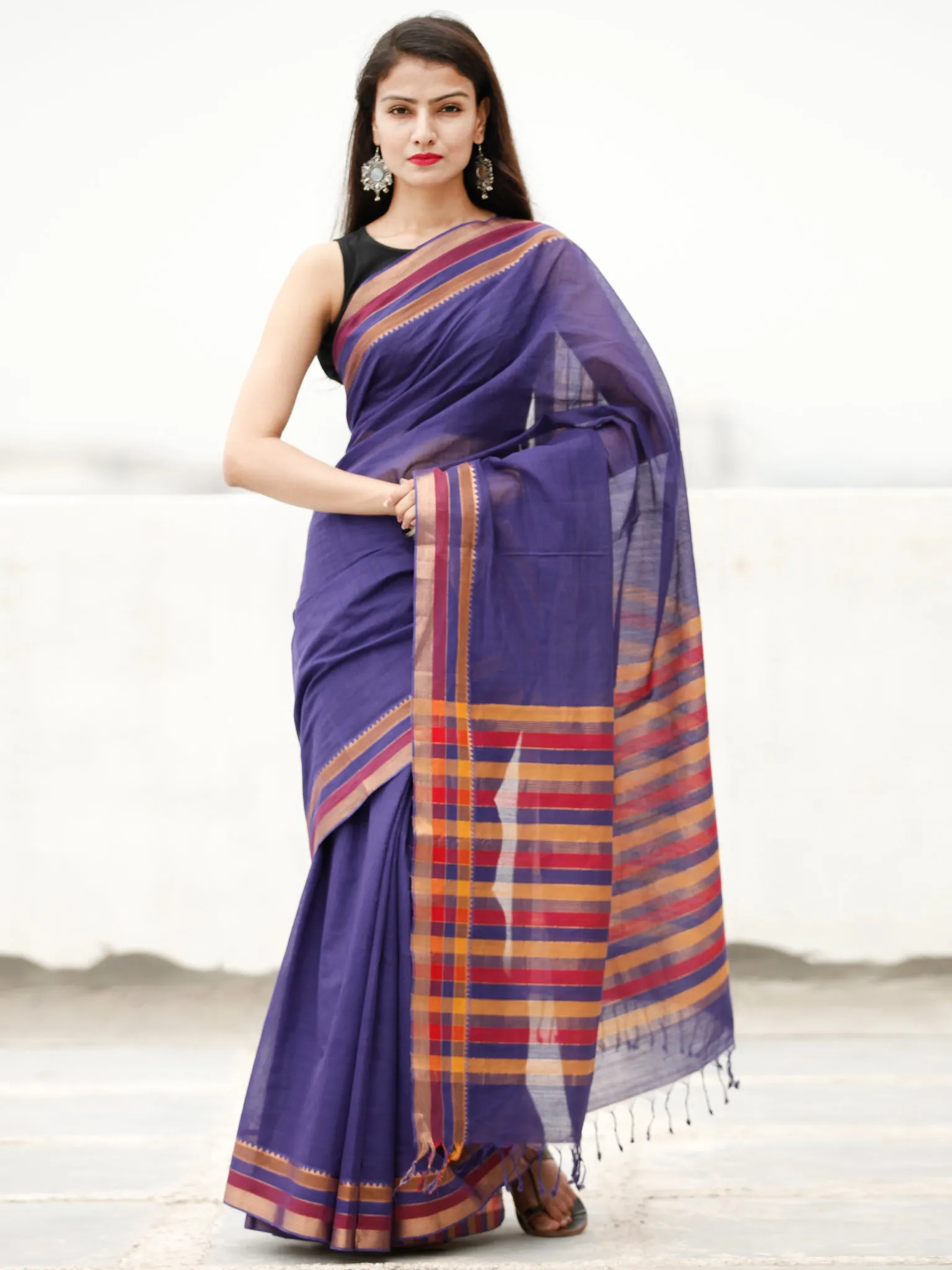 Purple Coral Handloom Mangalagiri Cotton Saree With Zari Border - S031704057