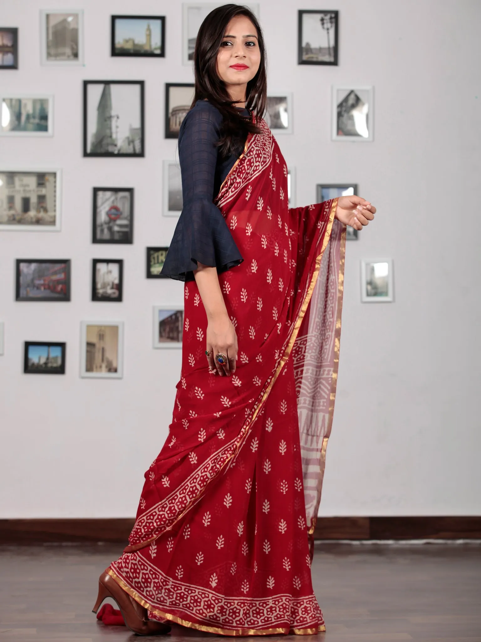 Red Ivory Hand Block Printed Chiffon Saree with Zari border - S031702735