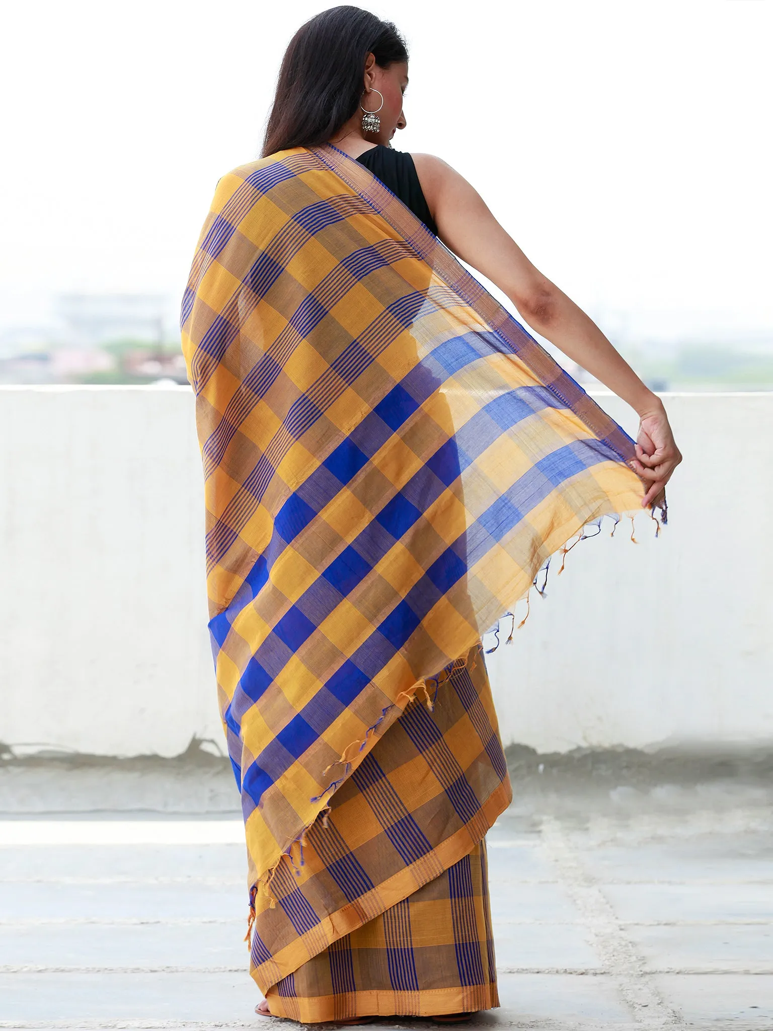 Royal Blue Rust Orange Handloom Mangalagiri Cotton Saree With Zari Border - S031703849
